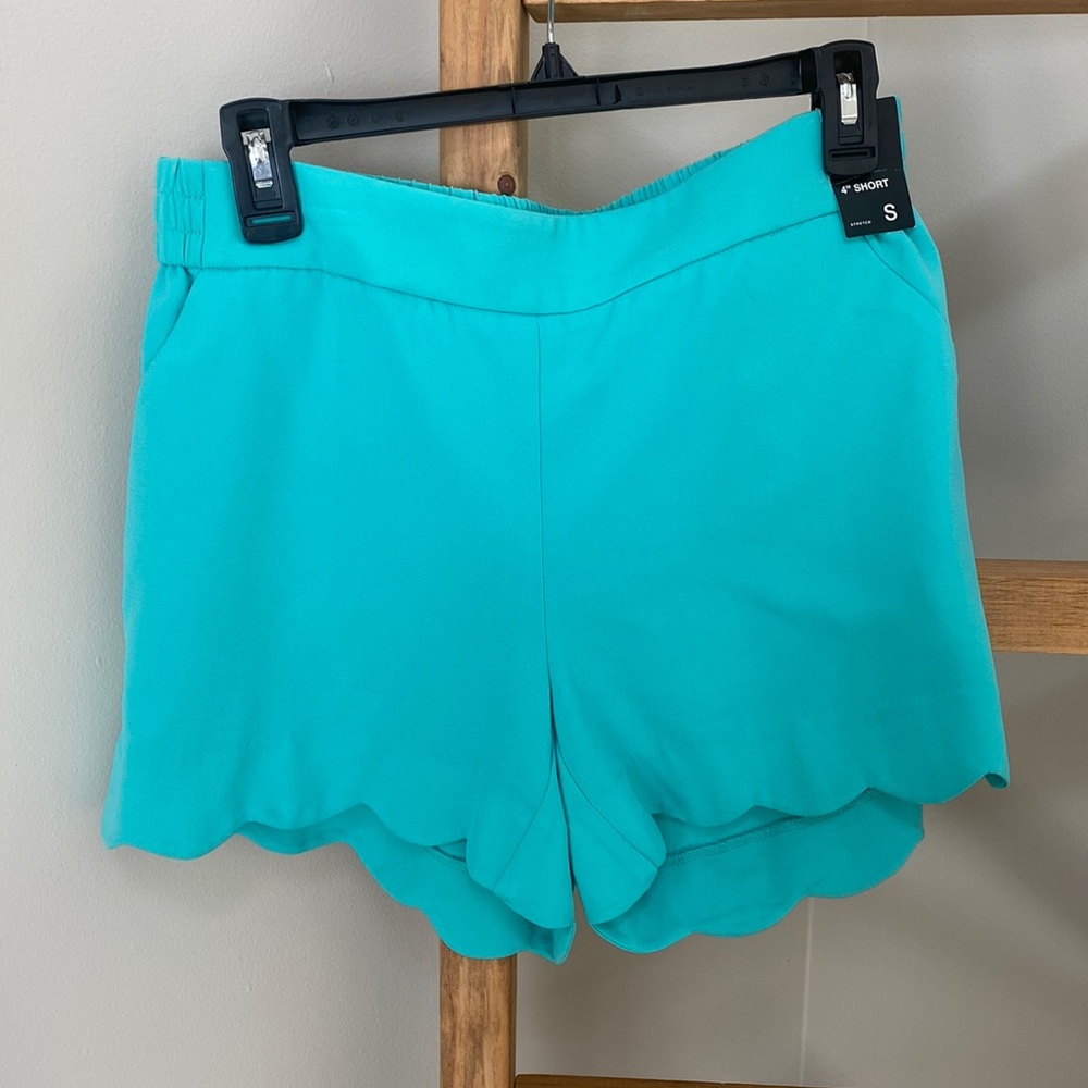 Teal scalloped shorts